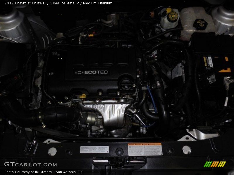 Silver Ice Metallic / Medium Titanium 2012 Chevrolet Cruze LT