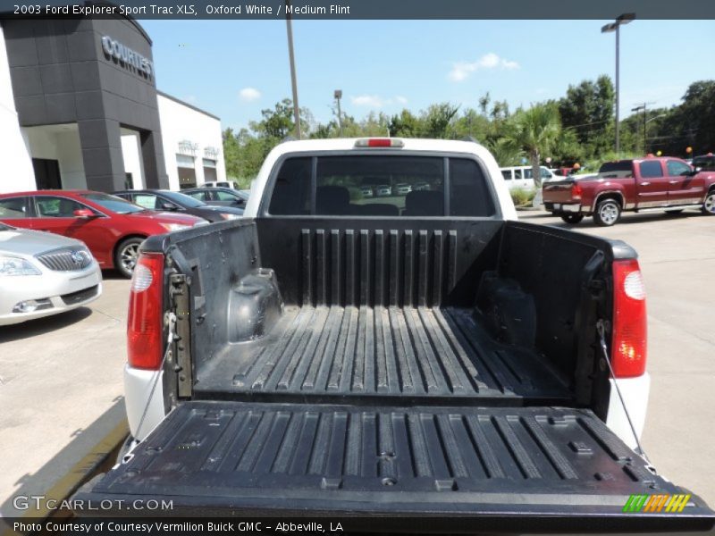 Oxford White / Medium Flint 2003 Ford Explorer Sport Trac XLS