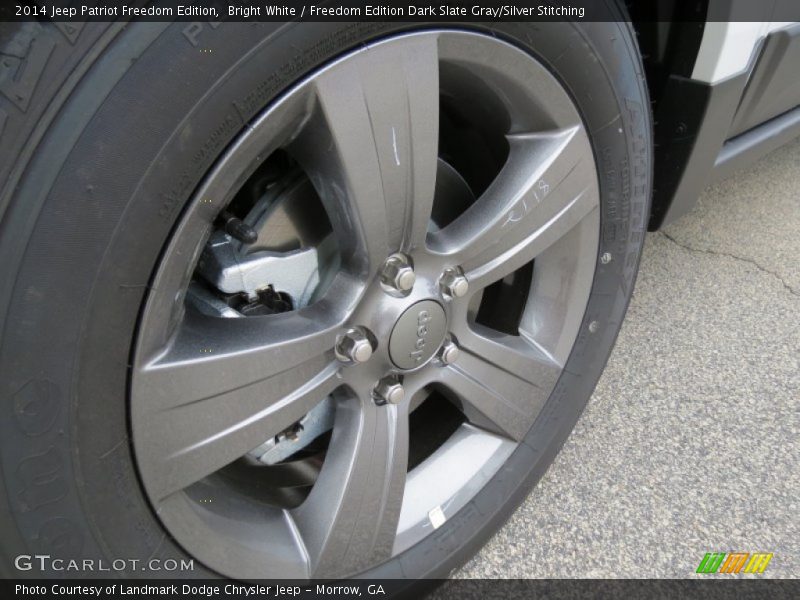Bright White / Freedom Edition Dark Slate Gray/Silver Stitching 2014 Jeep Patriot Freedom Edition