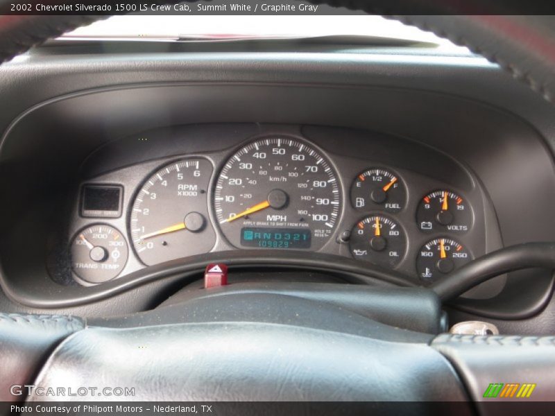 Summit White / Graphite Gray 2002 Chevrolet Silverado 1500 LS Crew Cab