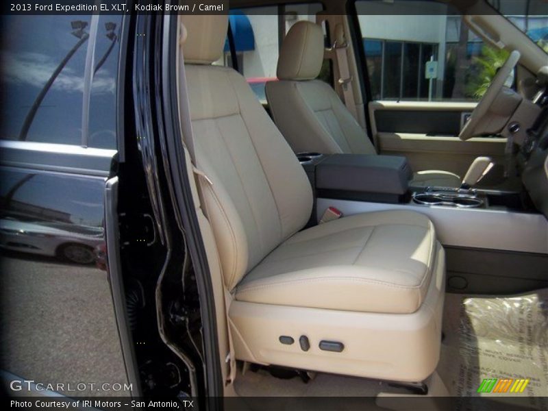 Kodiak Brown / Camel 2013 Ford Expedition EL XLT