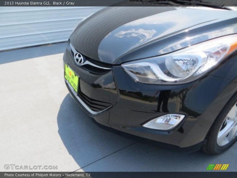 Black / Gray 2013 Hyundai Elantra GLS