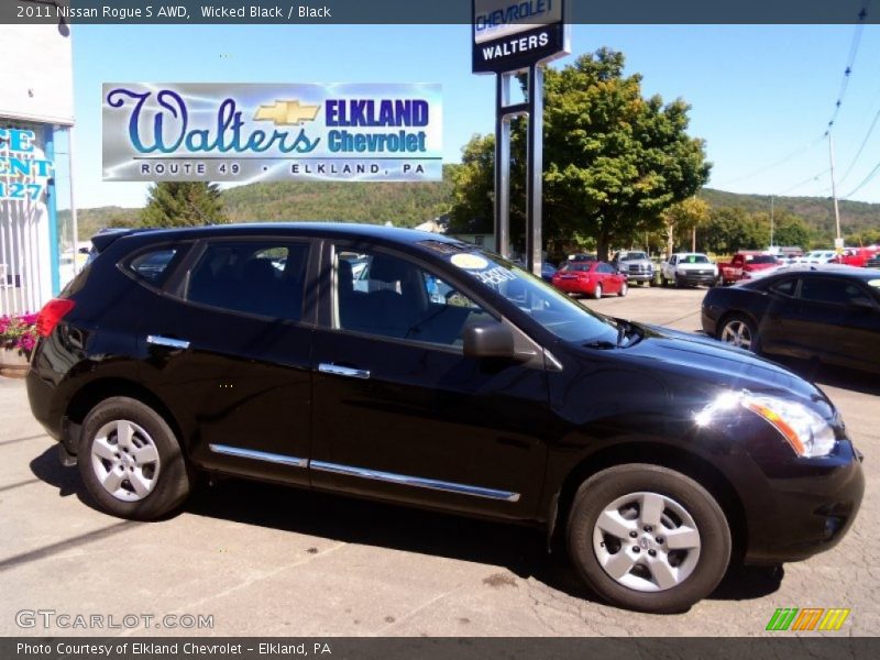 Wicked Black / Black 2011 Nissan Rogue S AWD