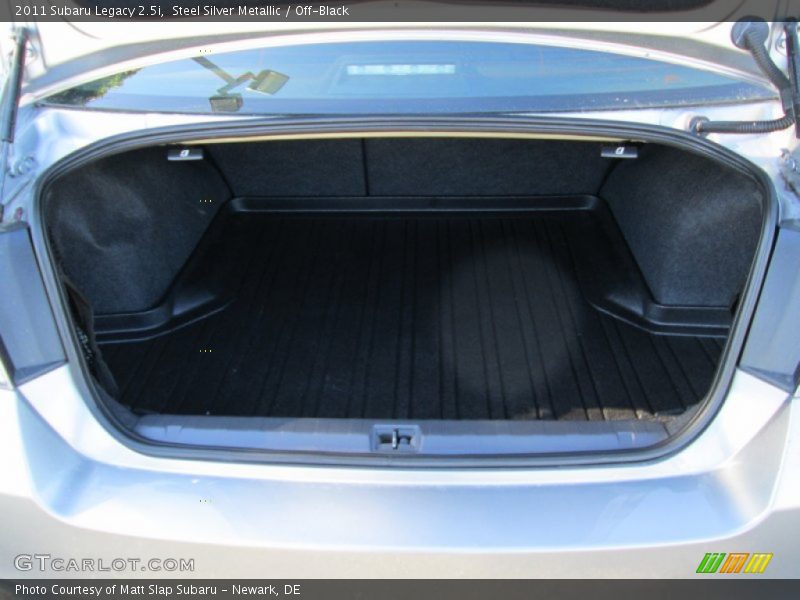 Steel Silver Metallic / Off-Black 2011 Subaru Legacy 2.5i