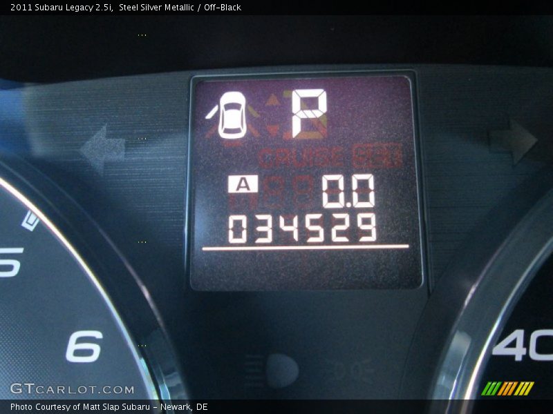 Steel Silver Metallic / Off-Black 2011 Subaru Legacy 2.5i