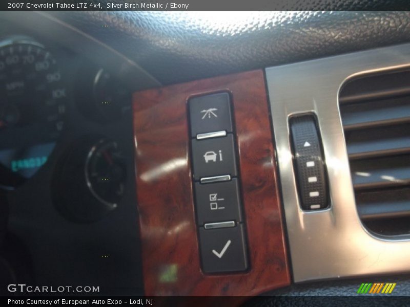 Silver Birch Metallic / Ebony 2007 Chevrolet Tahoe LTZ 4x4
