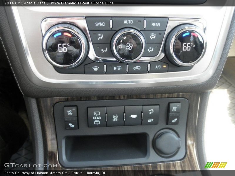 White Diamond Tricoat / Cocoa Dune 2014 GMC Acadia Denali