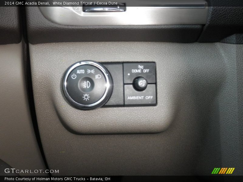 White Diamond Tricoat / Cocoa Dune 2014 GMC Acadia Denali