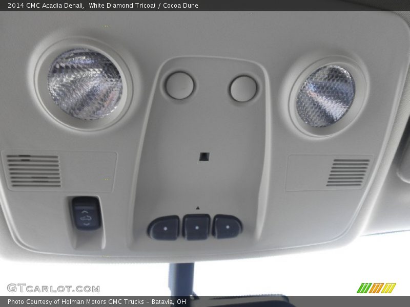 White Diamond Tricoat / Cocoa Dune 2014 GMC Acadia Denali