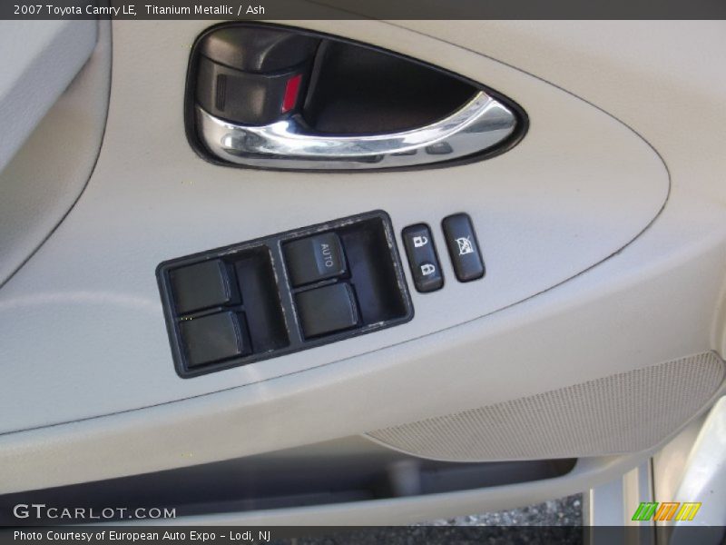 Titanium Metallic / Ash 2007 Toyota Camry LE