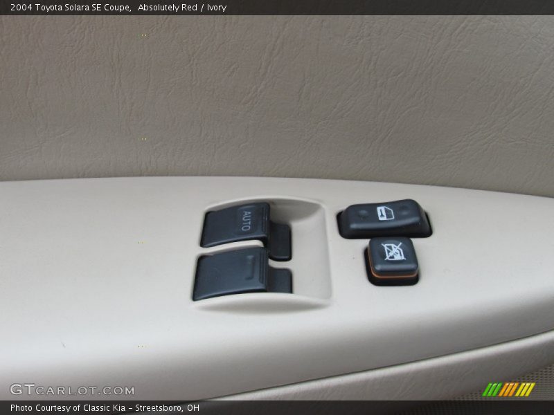 Absolutely Red / Ivory 2004 Toyota Solara SE Coupe