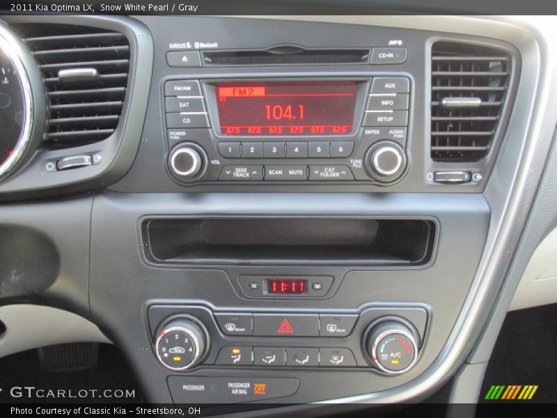 Snow White Pearl / Gray 2011 Kia Optima LX