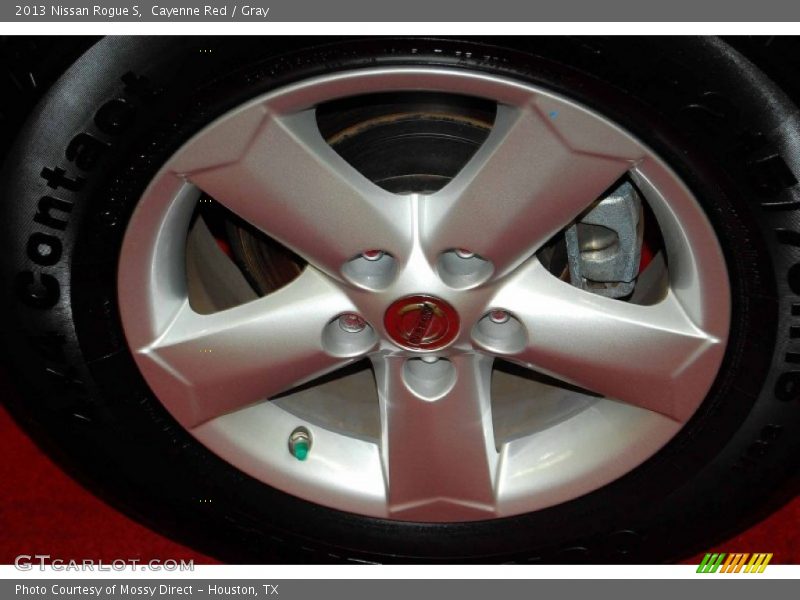 Cayenne Red / Gray 2013 Nissan Rogue S