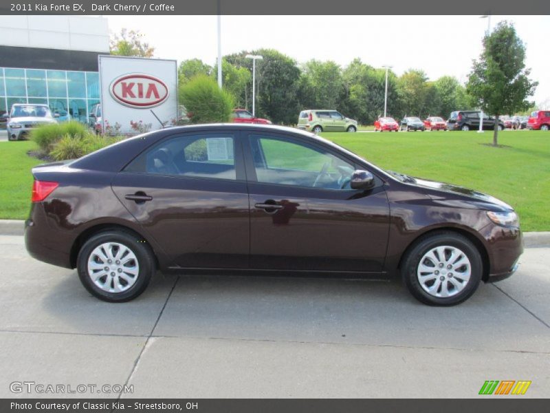 Dark Cherry / Coffee 2011 Kia Forte EX