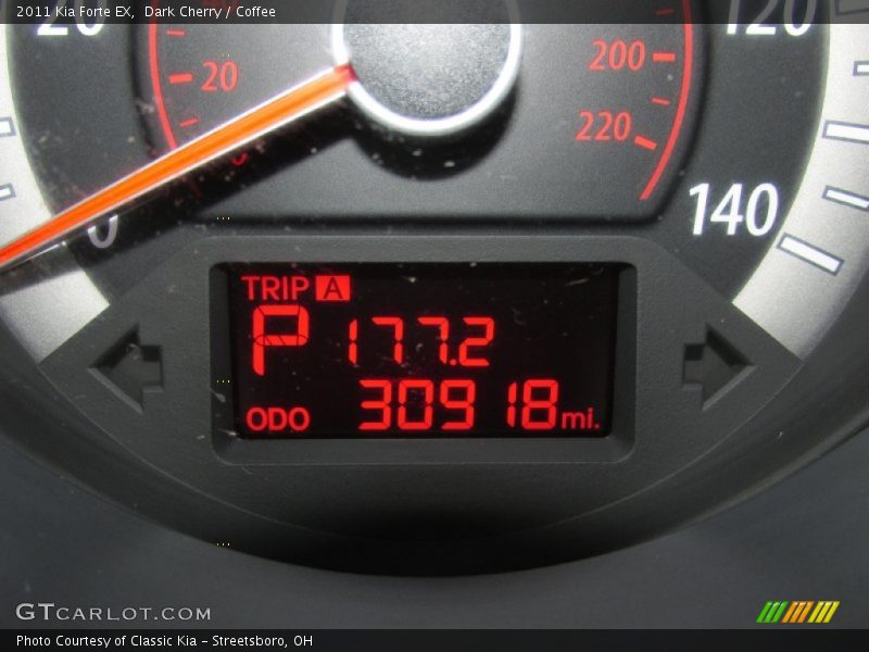 Dark Cherry / Coffee 2011 Kia Forte EX