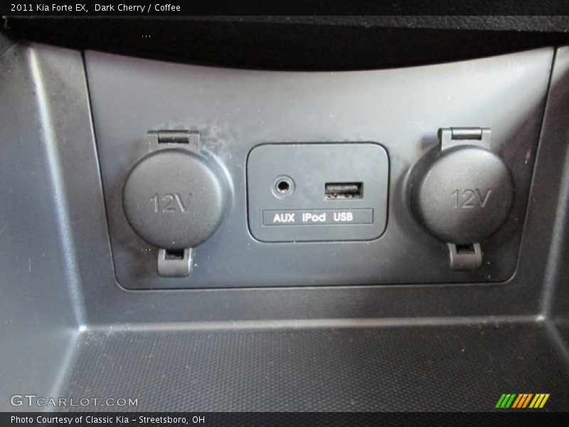 Dark Cherry / Coffee 2011 Kia Forte EX