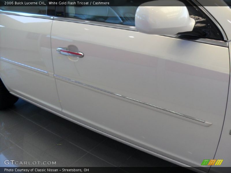 White Gold Flash Tricoat / Cashmere 2006 Buick Lucerne CXL