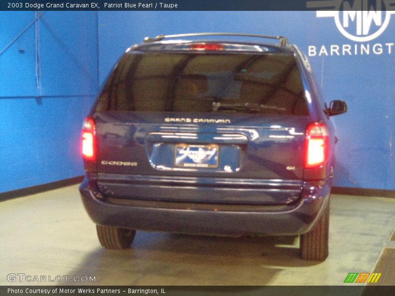 Patriot Blue Pearl / Taupe 2003 Dodge Grand Caravan EX