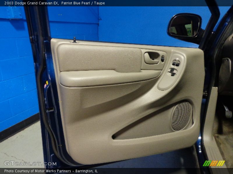 Patriot Blue Pearl / Taupe 2003 Dodge Grand Caravan EX