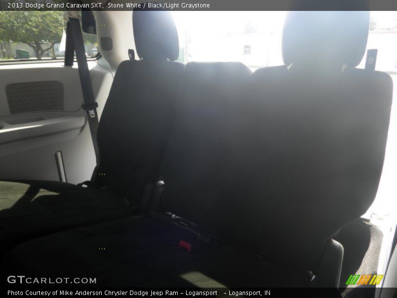 Stone White / Black/Light Graystone 2013 Dodge Grand Caravan SXT
