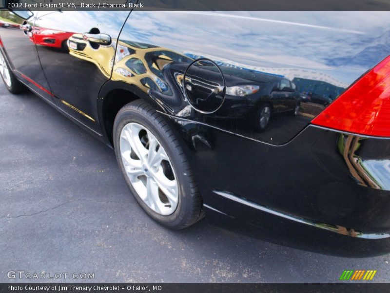 Black / Charcoal Black 2012 Ford Fusion SE V6