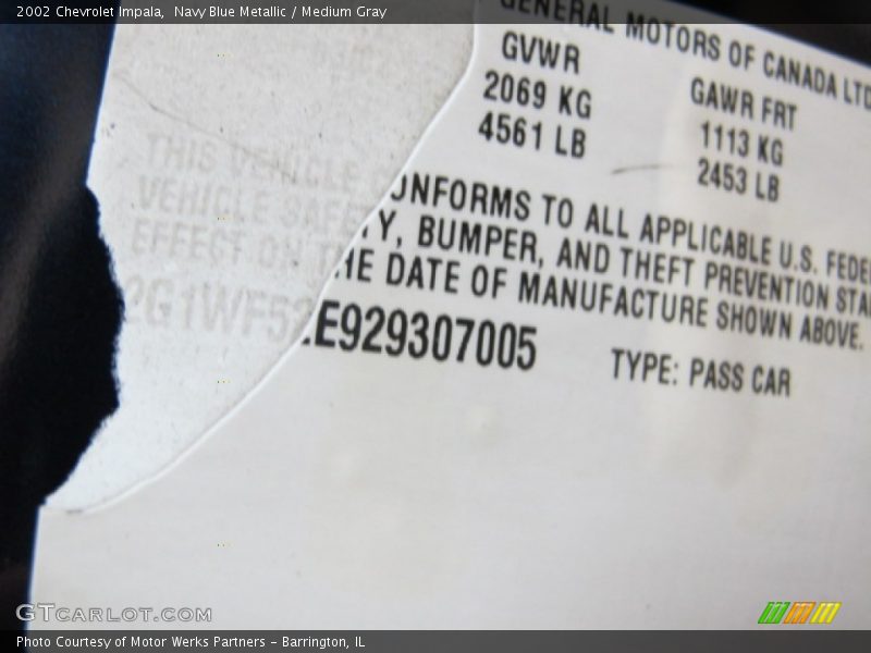 Navy Blue Metallic / Medium Gray 2002 Chevrolet Impala