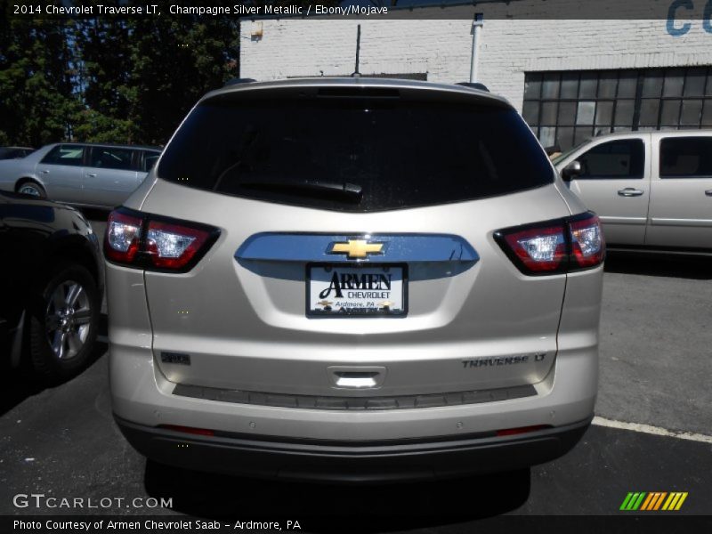 Champagne Silver Metallic / Ebony/Mojave 2014 Chevrolet Traverse LT