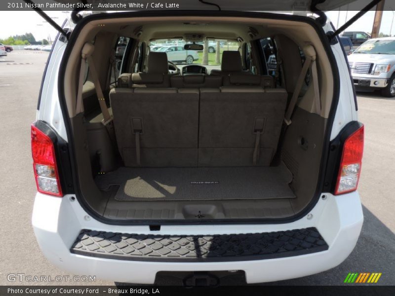 Avalanche White / Cafe Latte 2011 Nissan Pathfinder Silver