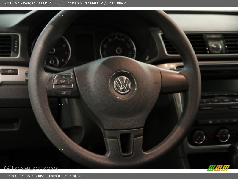 Tungsten Silver Metallic / Titan Black 2013 Volkswagen Passat 2.5L S