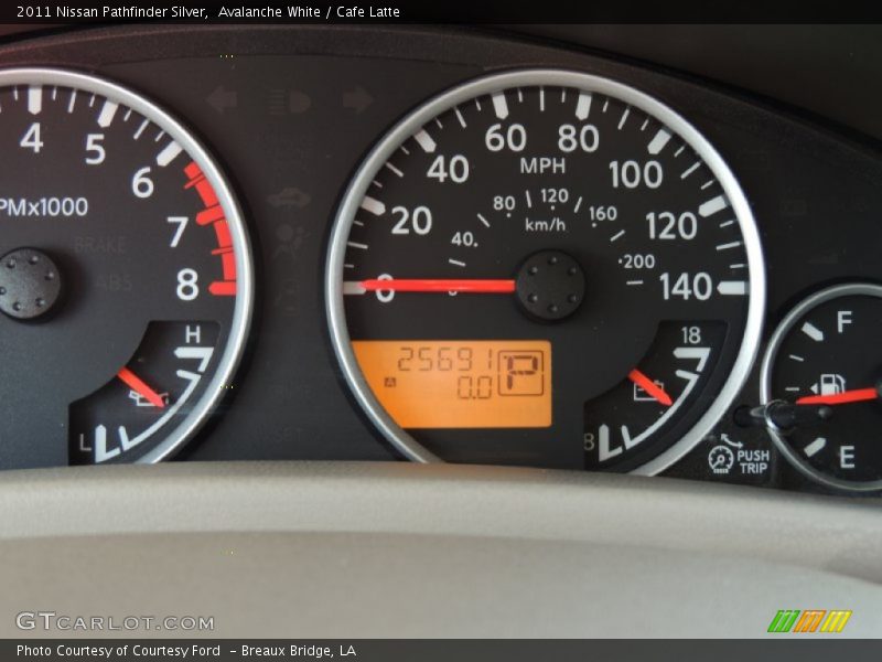 Avalanche White / Cafe Latte 2011 Nissan Pathfinder Silver