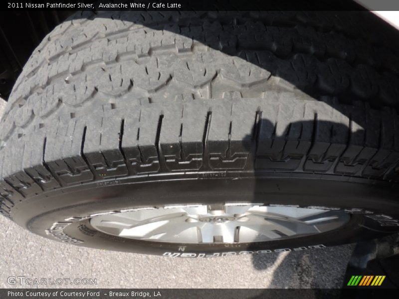 Avalanche White / Cafe Latte 2011 Nissan Pathfinder Silver