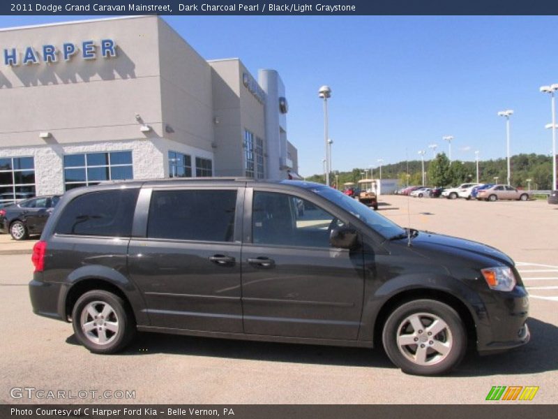 Dark Charcoal Pearl / Black/Light Graystone 2011 Dodge Grand Caravan Mainstreet