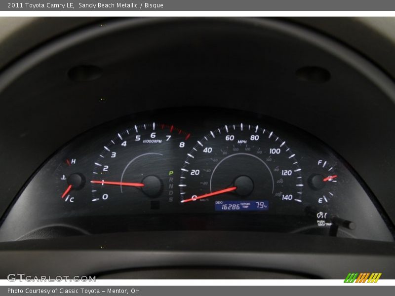 Sandy Beach Metallic / Bisque 2011 Toyota Camry LE