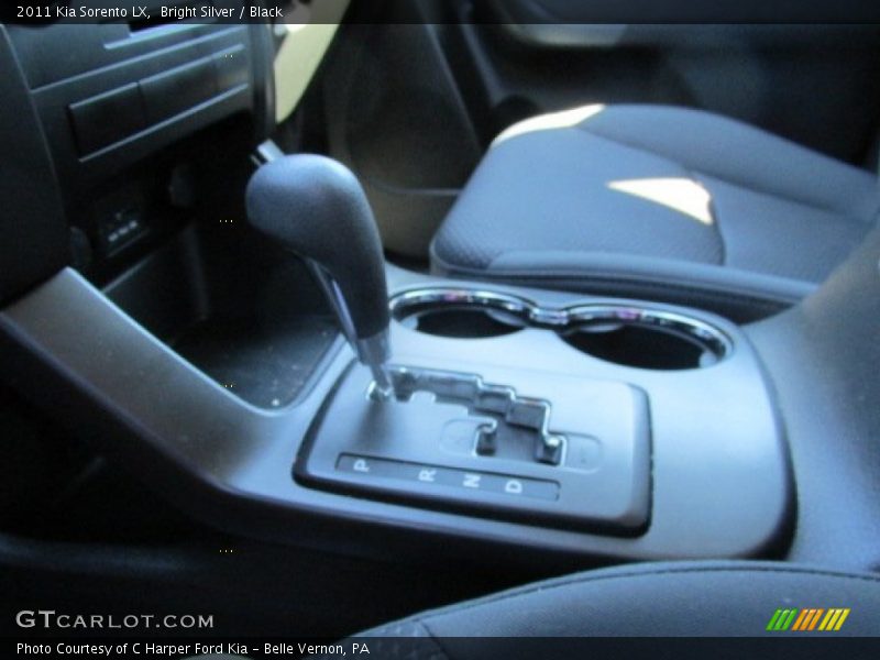 Bright Silver / Black 2011 Kia Sorento LX