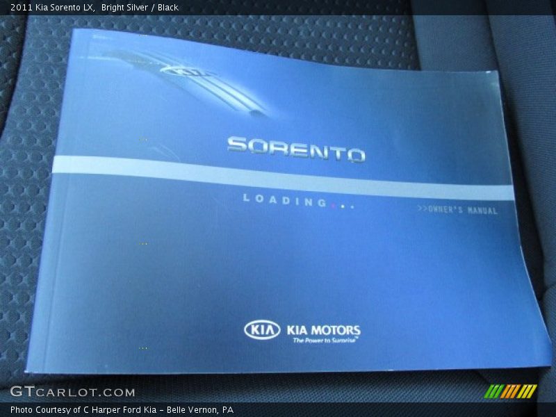 Bright Silver / Black 2011 Kia Sorento LX