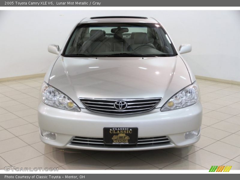 Lunar Mist Metallic / Gray 2005 Toyota Camry XLE V6