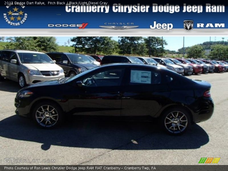 Pitch Black / Black/Light Diesel Gray 2013 Dodge Dart Rallye