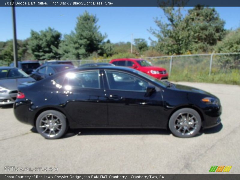 Pitch Black / Black/Light Diesel Gray 2013 Dodge Dart Rallye
