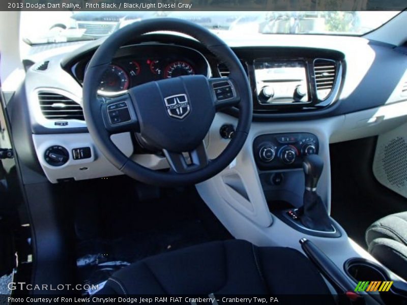 Pitch Black / Black/Light Diesel Gray 2013 Dodge Dart Rallye