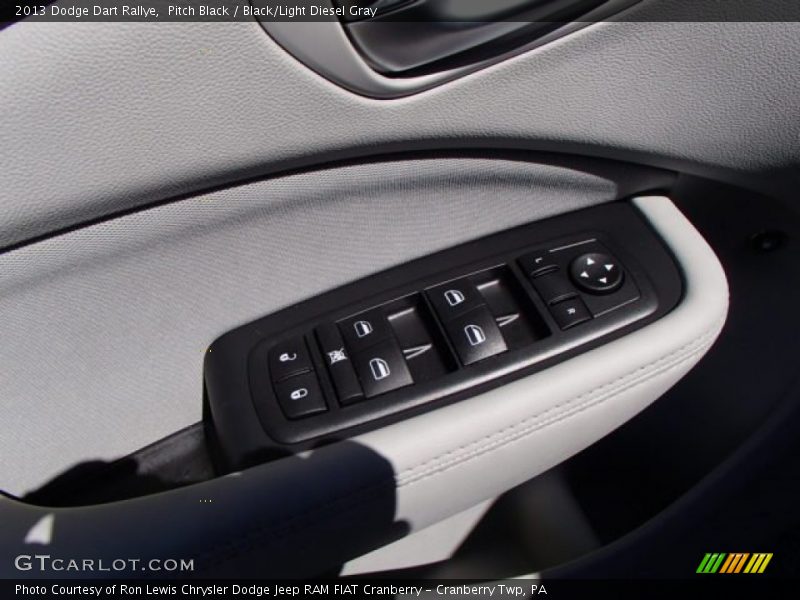 Pitch Black / Black/Light Diesel Gray 2013 Dodge Dart Rallye