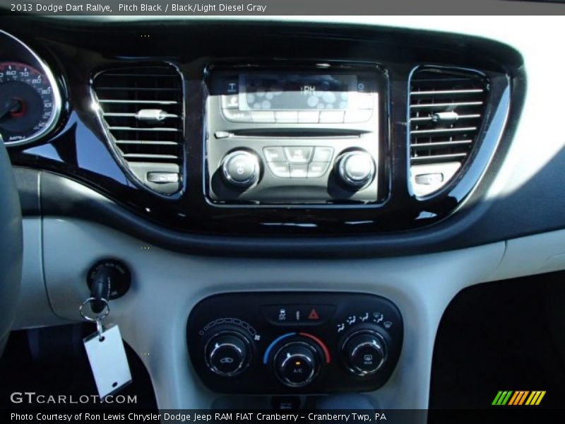 Pitch Black / Black/Light Diesel Gray 2013 Dodge Dart Rallye