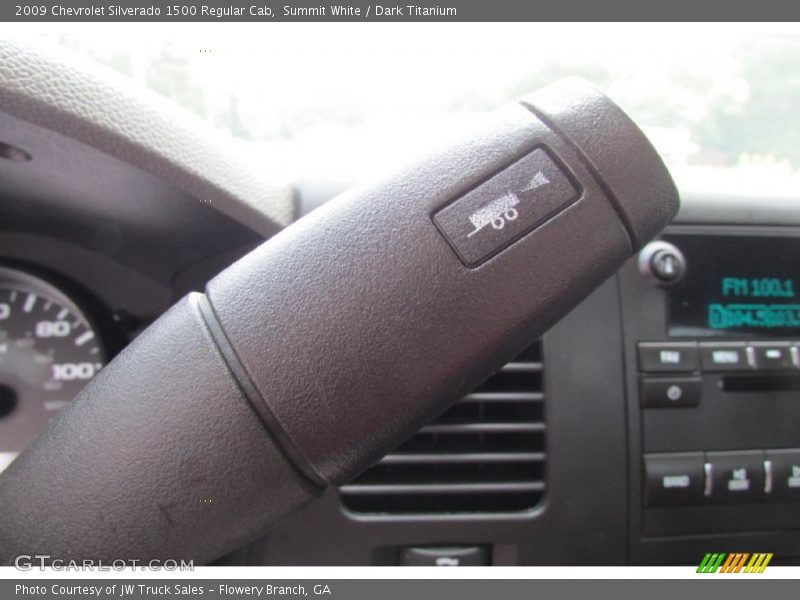 Summit White / Dark Titanium 2009 Chevrolet Silverado 1500 Regular Cab
