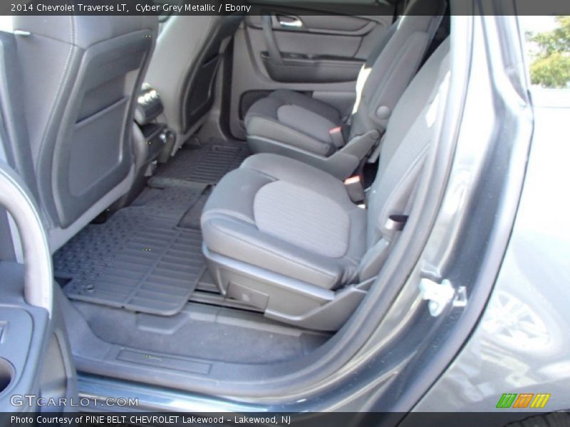 Cyber Grey Metallic / Ebony 2014 Chevrolet Traverse LT