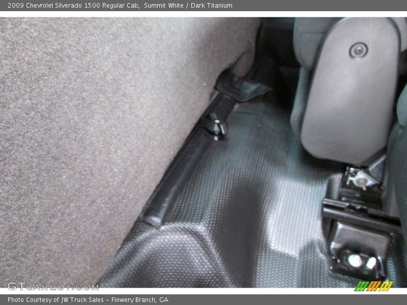 Summit White / Dark Titanium 2009 Chevrolet Silverado 1500 Regular Cab