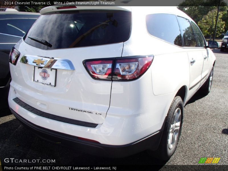 White / Dark Titanium/Light Titanium 2014 Chevrolet Traverse LS