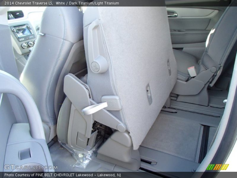 White / Dark Titanium/Light Titanium 2014 Chevrolet Traverse LS