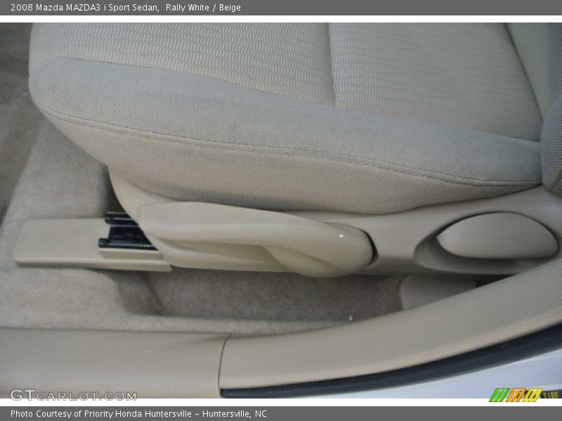 Rally White / Beige 2008 Mazda MAZDA3 i Sport Sedan