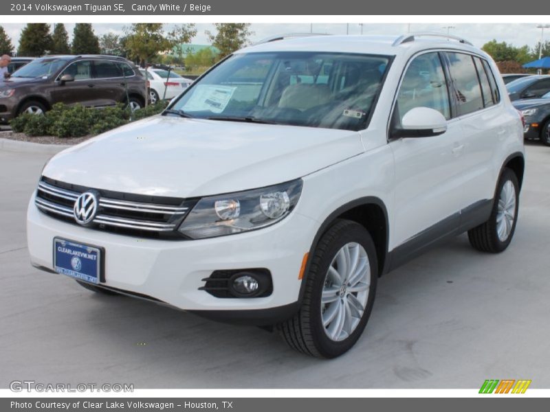 Candy White / Beige 2014 Volkswagen Tiguan SE