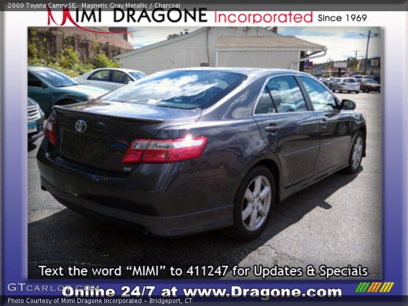 Magnetic Gray Metallic / Charcoal 2009 Toyota Camry SE