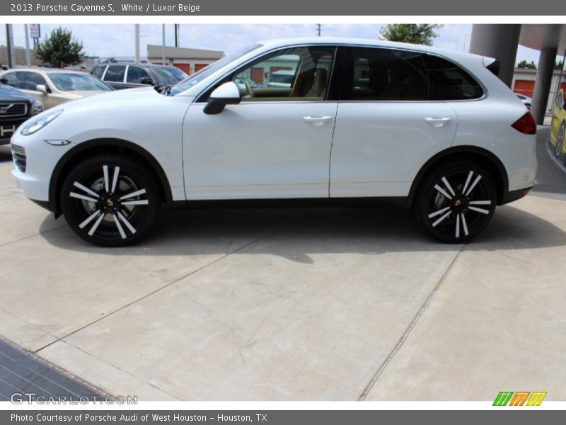 White / Luxor Beige 2013 Porsche Cayenne S